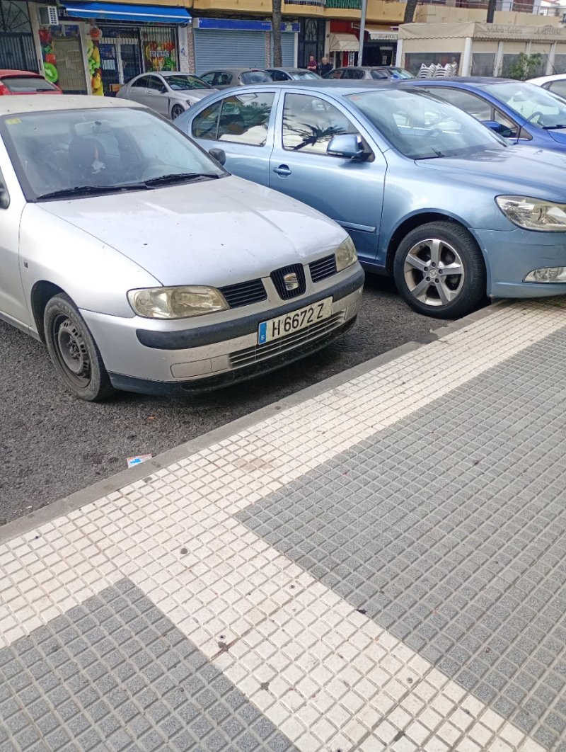 SEAT Cordoba 1999 - foto 1