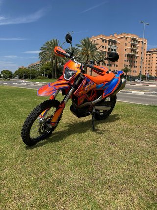 KTM 690 Enduro R 2024 3085KM