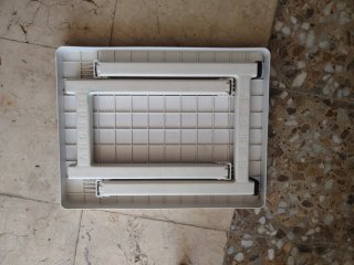 Mesa de camping plegable de plástico