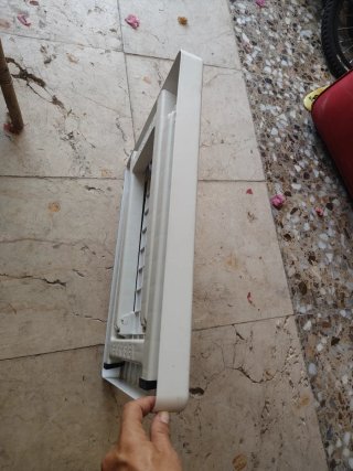 Mesa de camping plegable de plástico