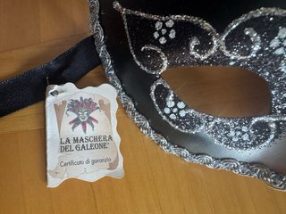Maschera Veneziana Artigianale Nera e Argento
