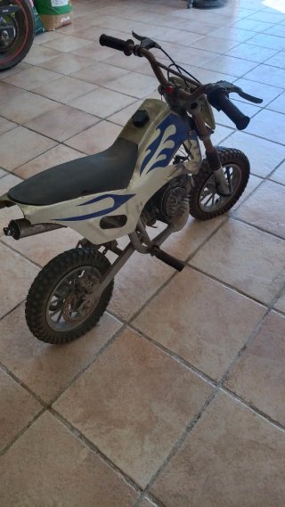 Mini moto cross para restaurar