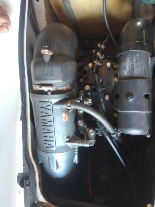 Moto de agua Yamaha Wave Raider 700