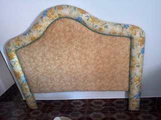 Cabecero de cama tapizado floral