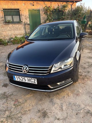 Volkswagen Passat 2011 (B7)