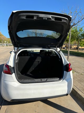 Peugeot 308 2015