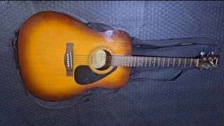 Guitarra Yamaha F310P TBS