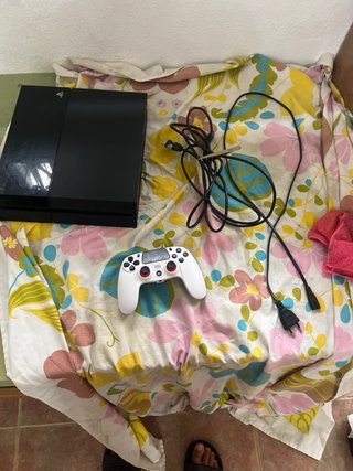 PS4 (PlayStation 4) Negra
