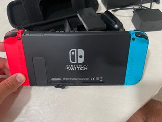 Nintendo Switch con accesorios