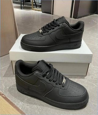 Nike Air Force 1 Low '07 Negras Talla 40