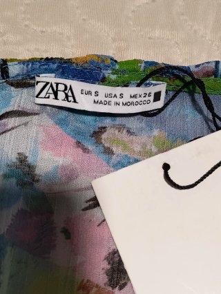 Camisa Zara Flores Talla S