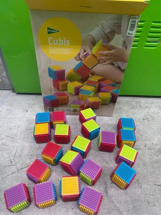 Juego de cubos encajables Cubis El Corte Inglés