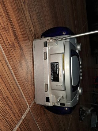 Radio CD Portátil con Antena