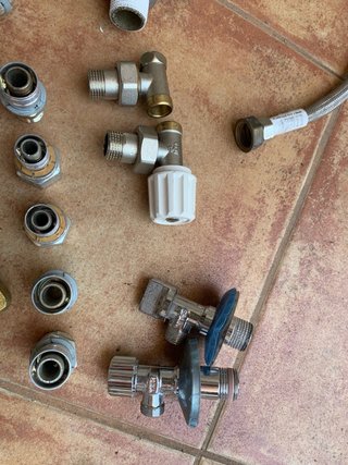 Lote Accesorios Fontanería Radiadores