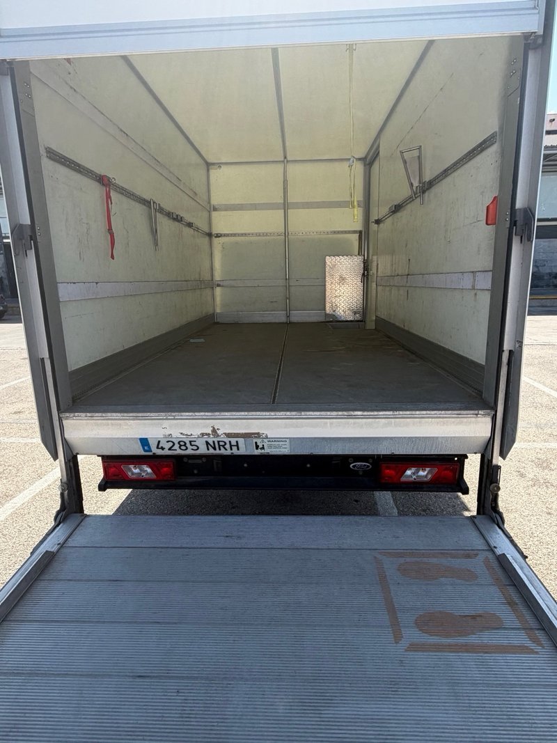 Ford Transit 2021, foto 5