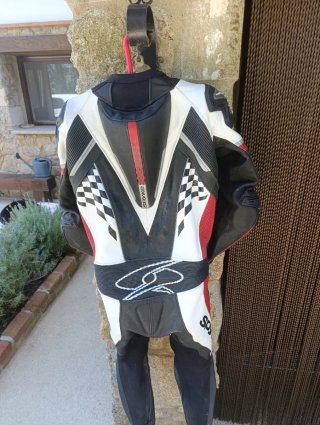 Mono de cuero Spyke T52 NUEVO