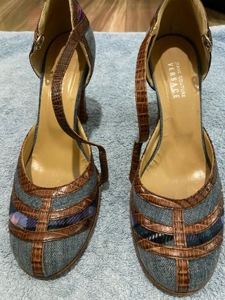 Zapatos Versace Jeans Couture Talla 39