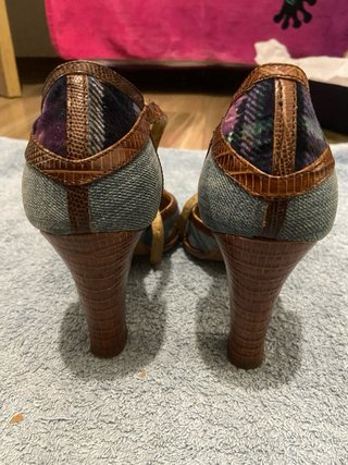 Zapatos Versace Jeans Couture Talla 39