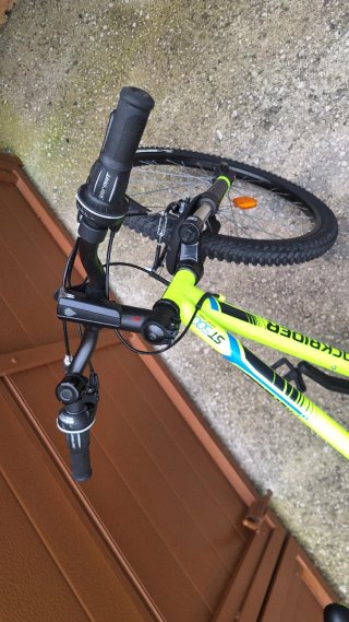 Bicicletta Rockrider ST 500 Decathlon verde lime