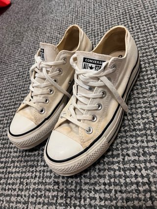 Converse plataforma beige talla 39