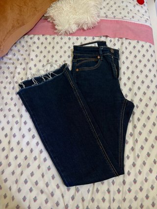 Pantalón campana Stradivarius D74