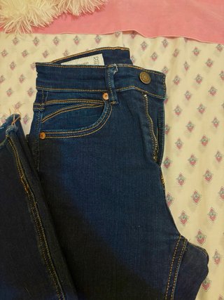 Pantalón campana Stradivarius D74