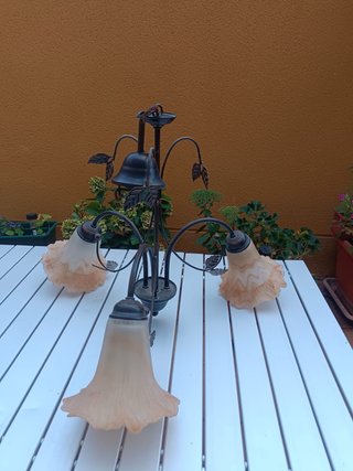 Lámpara de techo 3 tulipas cristal y metal