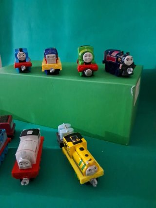 Lotto trenini Thomas medi