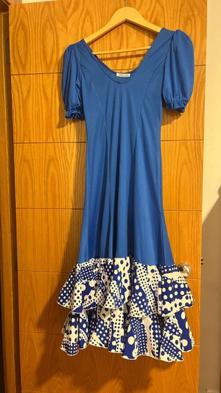 Traje de Flamenca Azul con Volantes