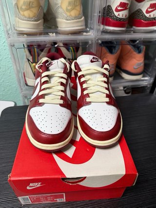 Nike Dunk Low PRM Team Red