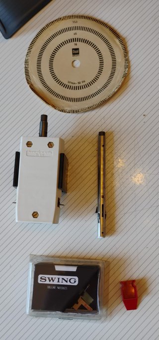 Plato Giradiscos DUAL 1211