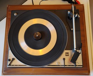 Plato Giradiscos DUAL 1211