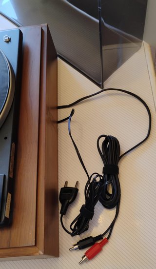 Plato Giradiscos DUAL 1211