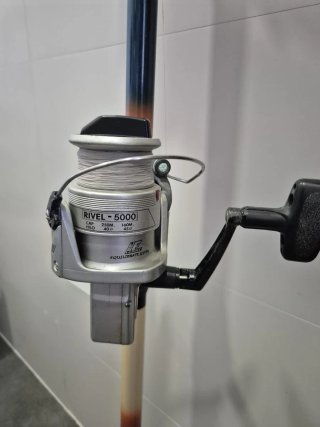 Caña de pescar TUNDER 4.2 con carrete