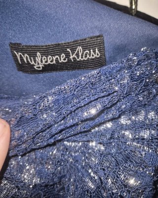 Vestido Myleene Klass azul y plata