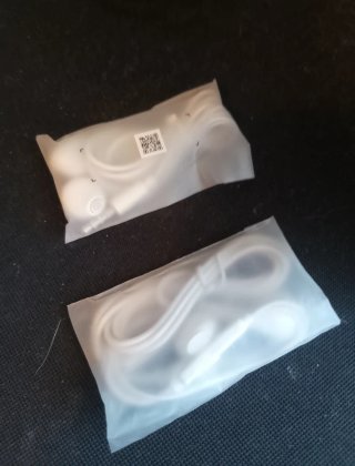 Auriculares ZTE blancos, 2 pares