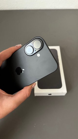 iPhone 16 128GB Negro