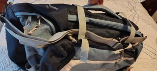 Mochila Trekking 65L + Mochila Pequeña