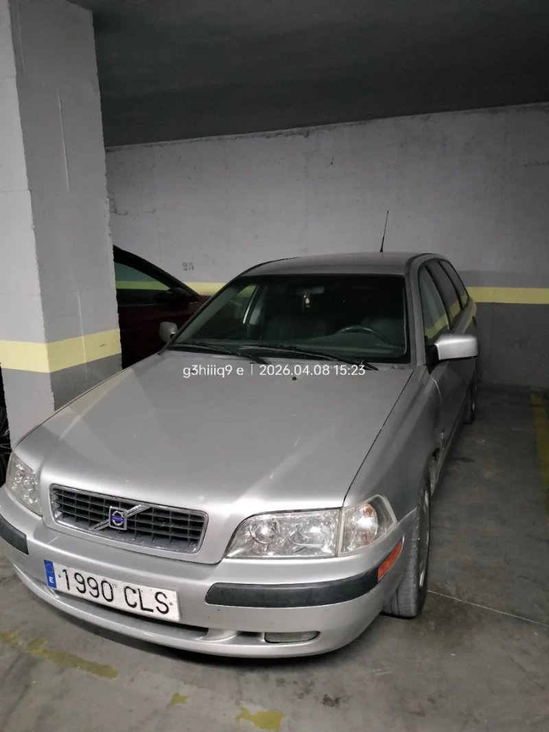 Volvo V40 2003 - foto 1