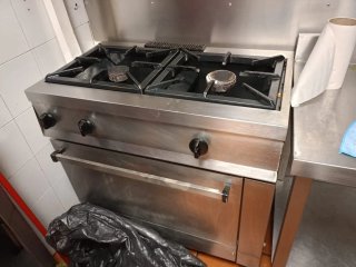 Maquinaria de bar: TPV, horno y datáfono