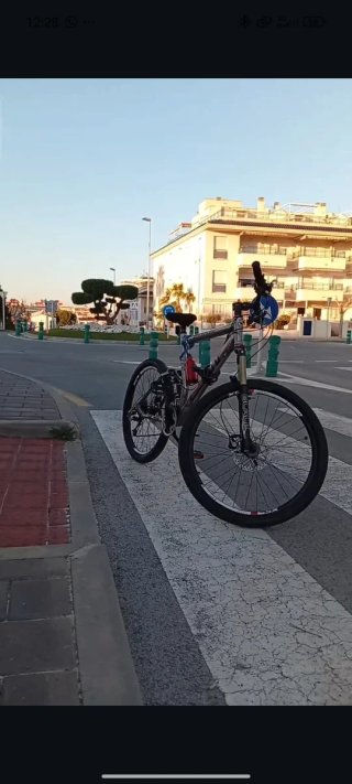 Bicicleta de montaña Scott Genius MC 50