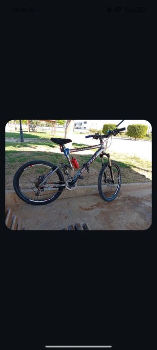 Bicicleta de montaña Scott Genius MC 50