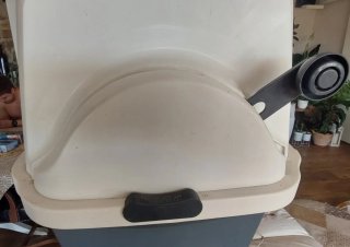 Arenero para gatos. Marca Catit.