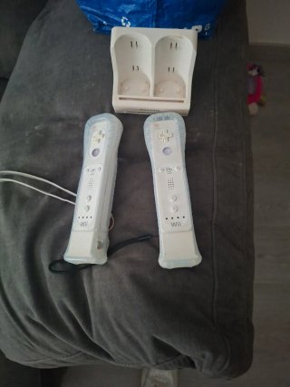 Nintendo Wii U Negra tiene pincho con muchos juego