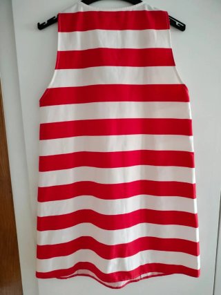 Vestido Zara Rayas Rojas y Blancas.  L