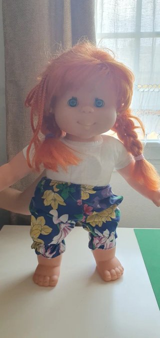 Muñeca Vintage Pelirroja Pocaspecas