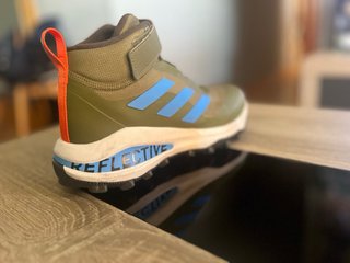 Zapatillas Adidas niño Talla 36