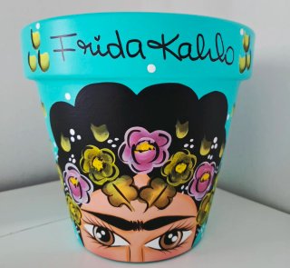 Maceta  Frida Kahlo 19x18x11cm