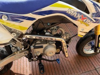 Pit Bike 90cc Semiautomática Azul/Blanca