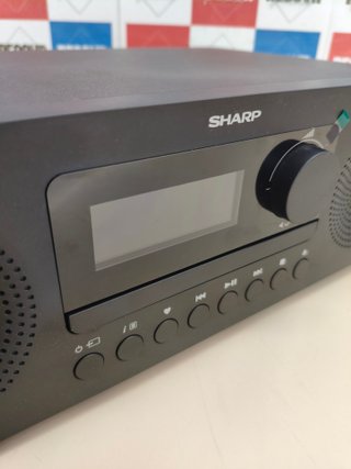 Sistema de sonido Sharp Tokyo con DAB+, Bluetooth y CD 60W negro